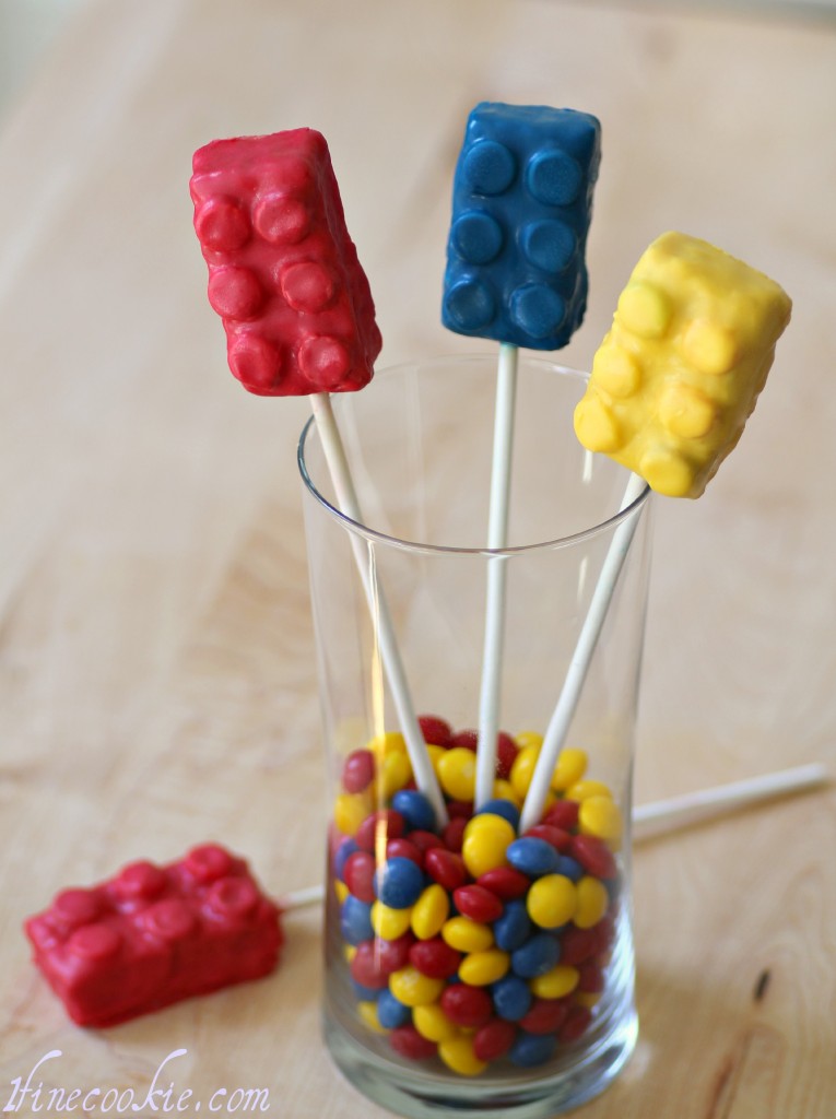 lego cake pops