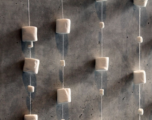 Marshmallow-Garland